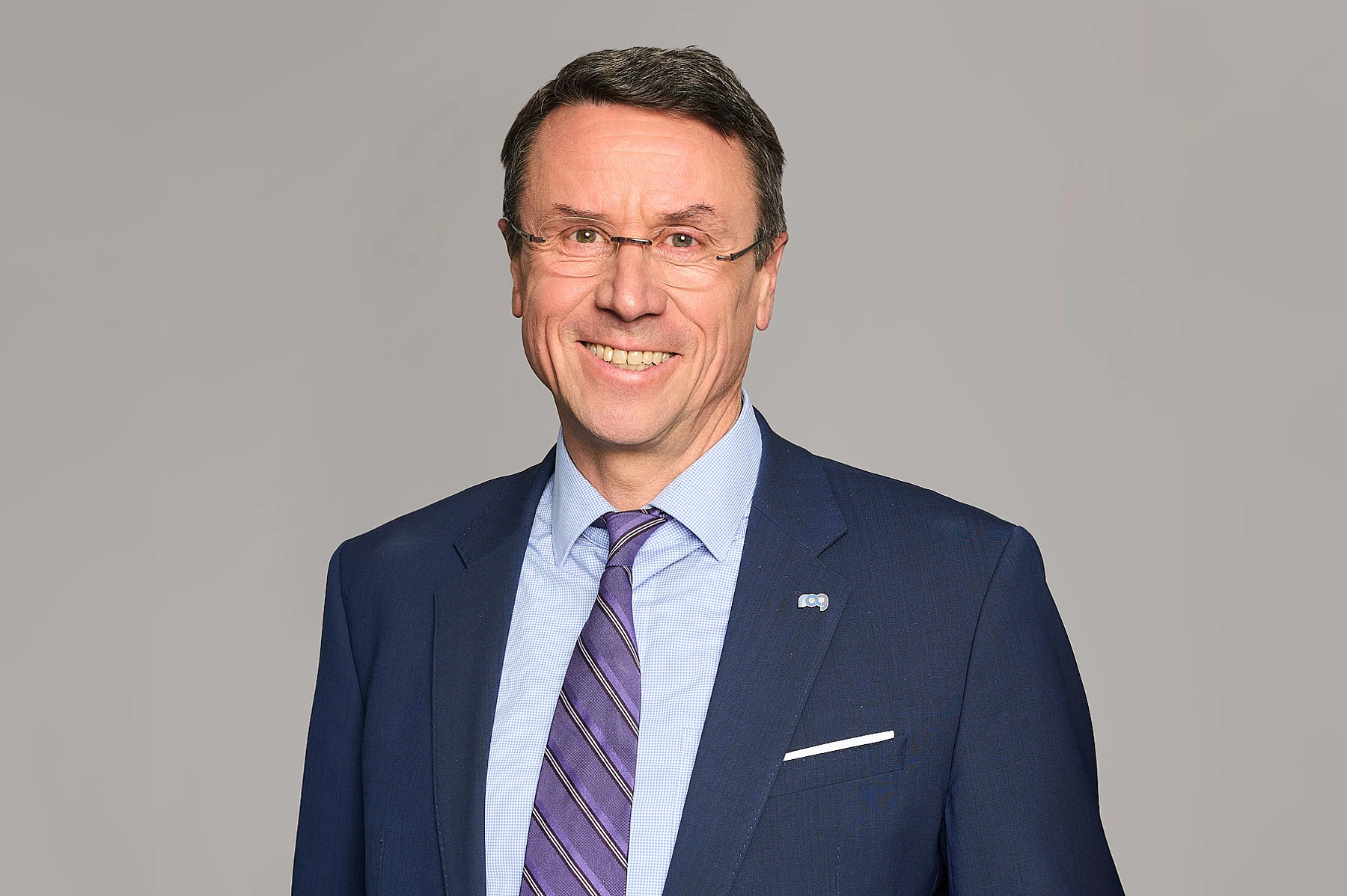 Portraitfoto von CEO Markus Mitteregger